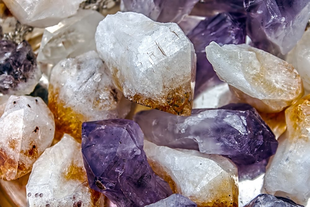 Las mejores piedras para usar como protección: póngase sus cristales para mantenerse a salvo