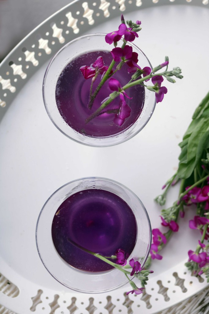 Cóctel de Hada Púrpura (Ostara, Equinoccio de Primavera)