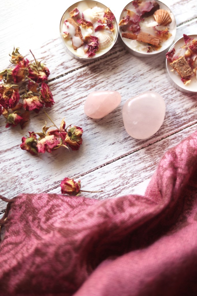 9 formas de usar el cuarzo rosa en la brujería